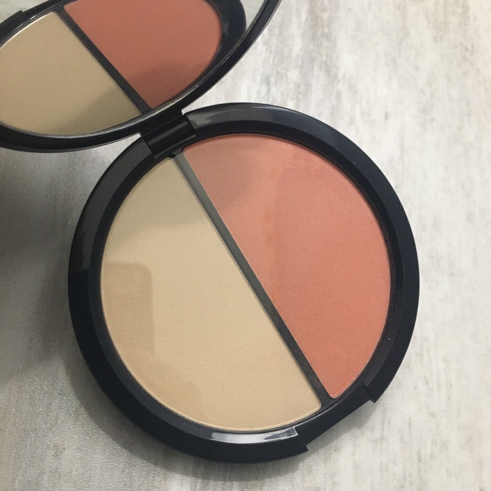 Bobbi Brown bronzer extra large size